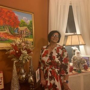 Meet your Posher, Dignorah